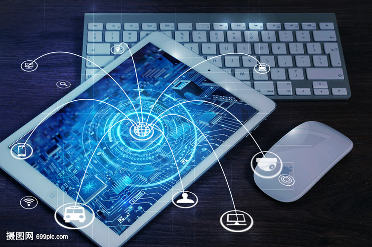 光纤时代的信息爆炸 IT行业的拆字商业资讯与软硬件先锋